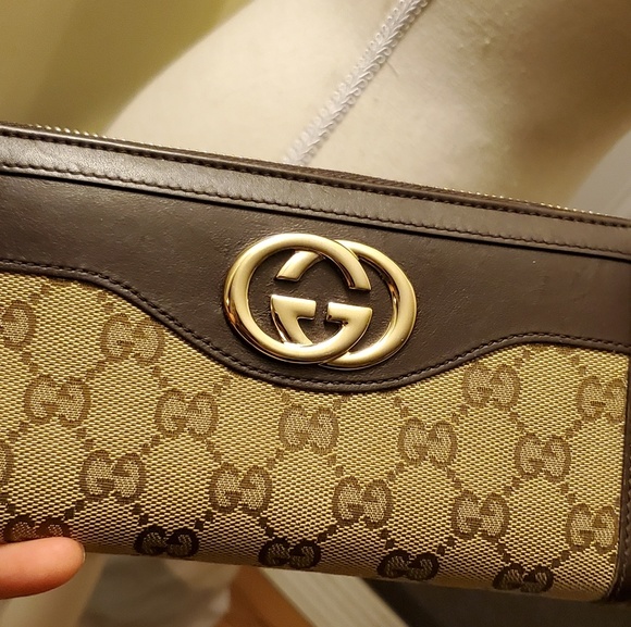 Gucci Signature Cavas Overshoulder Bag Wallet Set - Picture 6 of 8